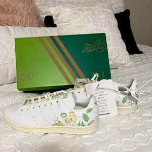 Adidas Originals — Stan Smith Disney Tinker X Peter Sneaker